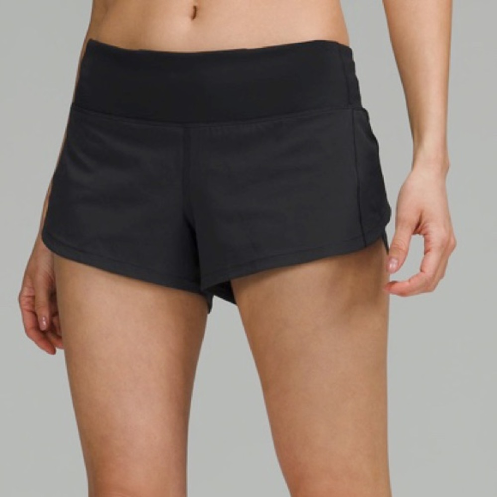 Lululemon Speed Up Low-Rise Short 2.5”